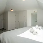Apartment Seabird I With Terrace By Interhome