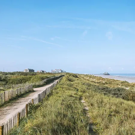 Seabird I With Terrace By Interhome