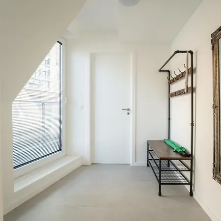 Seabird I With Terrace By Interhome Διαμέρισμα