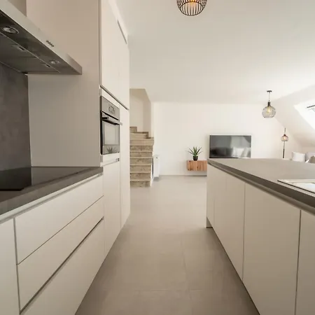 Seabird I With Terrace By Interhome アパート ブランケンベルヘ