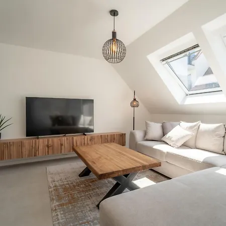 Seabird I With Terrace By Interhome * ブランケンベルヘ