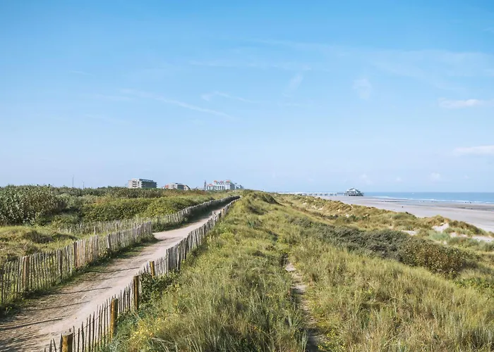 Seabird I With Terrace By Interhome