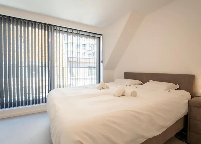 Seabird I With Terrace By Interhome *